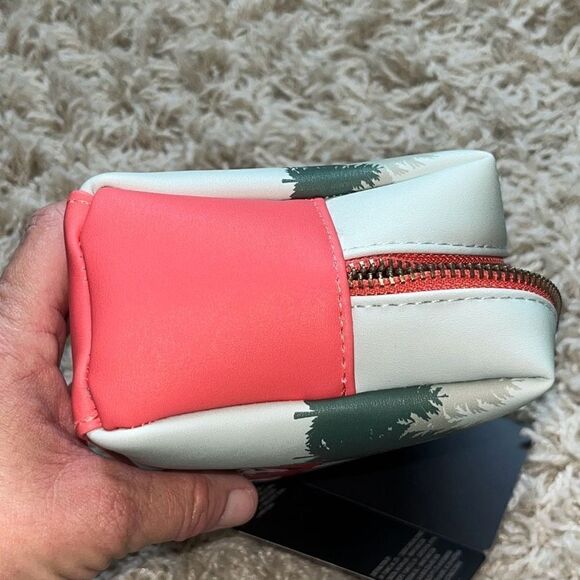 NWT Loungefly Mickey Minnie Cosmetic Bag Winter Holiday Christmas Tree Pickup Tr - Picture 10 of 14